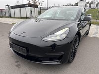 Pogled od napred levo