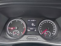 Pogled na kombinovani instrument