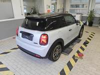 Vista trasera derecha