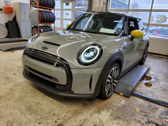 Vista delantera izquierda