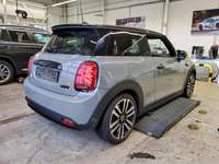 Vista trasera derecha