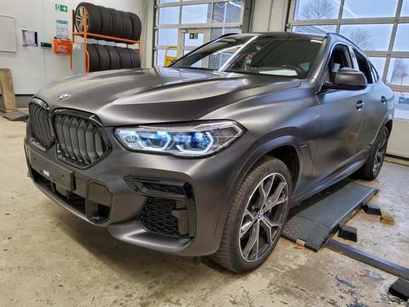 Vista delantera izquierda