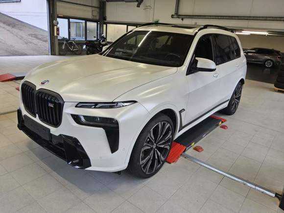 Vista delantera izquierda