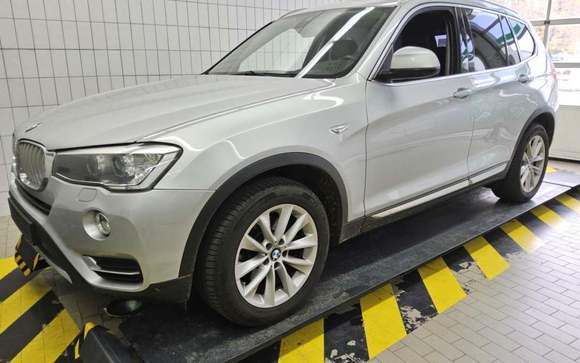 Vista delantera izquierda