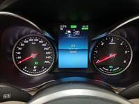 Pogled na kombinovani instrument