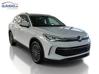 Skats no labās puses priekšā