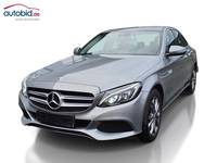 Skats no kreisās puses priekšā