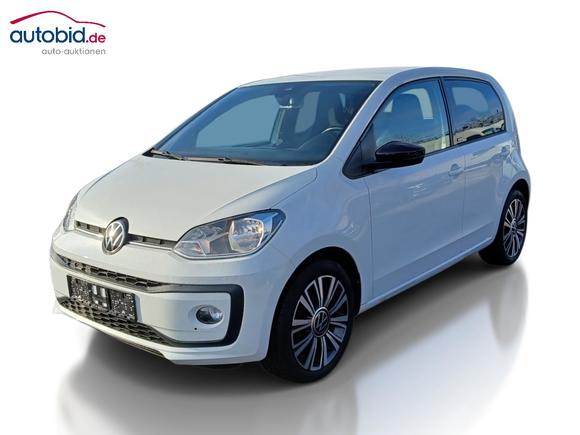 Skats no kreisās puses priekšā