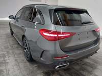 Pogled od pozadi levo