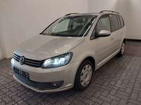 Pogled od napred levo