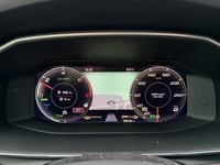 Pogled na kombinovani instrument