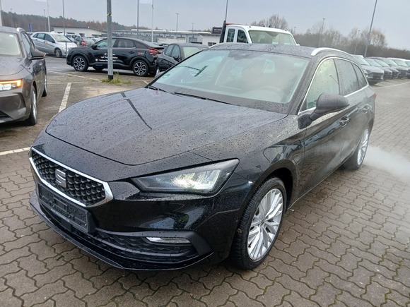 Pogled od napred levo