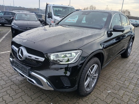 Pogled od napred levo