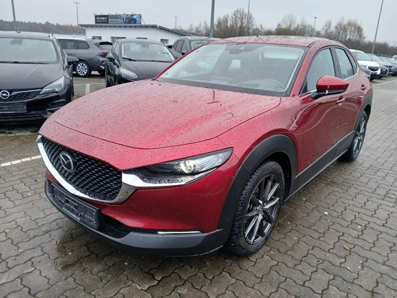 Pogled od napred levo