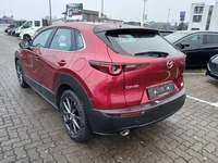 Pogled od pozadi levo