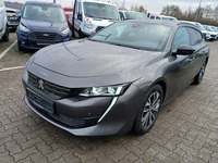 Pogled od napred levo