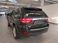 Widok z tyłu po stronie lewej