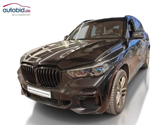 Pogled od napred levo