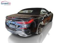 Pogled od pozadi desno