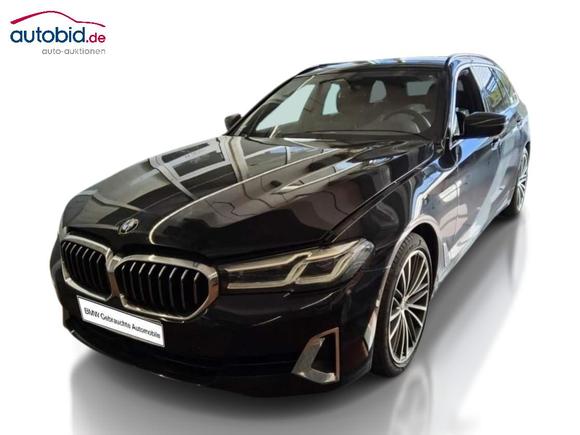 Pogled od napred levo