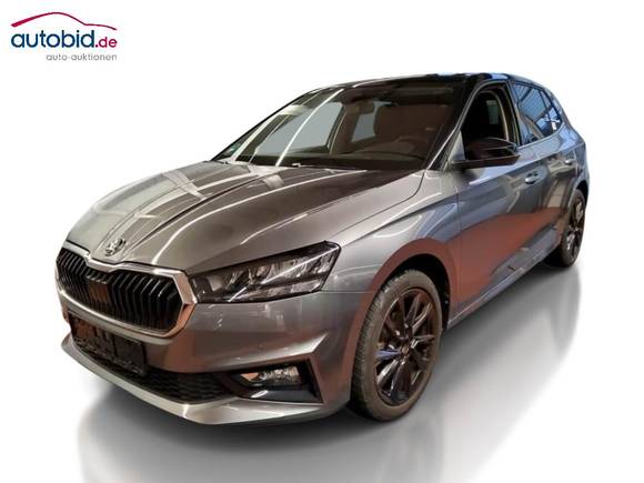 Pogled od napred levo