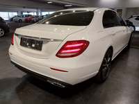 Вид сзади справа