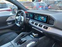 Вид на салон