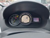 Вид на приборную панель