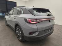 Вид сзади слева