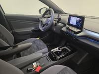 Вид на салон