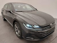 Вид спереди справа