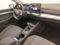 Вид на салон