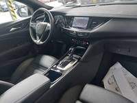 Вид на салон