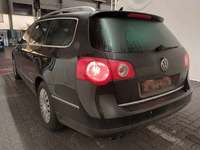 Вид сзади слева