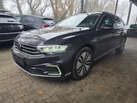 Вид спереди слева