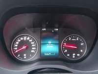 Вид на приборную панель