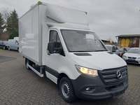 Вид спереди справа