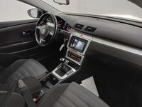 Вид на салон