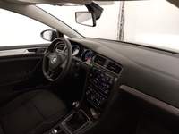 Вид на салон