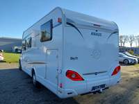 Вид сзади слева