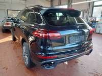 Pogled straga lijevo