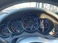 Pogled na kombinirani instrument