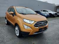 Вид спереди справа