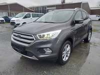 Вид спереди слева