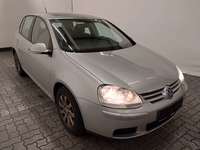 Вид спереди справа