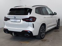 Pogled od pozadi desno