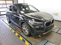 Skats no labās puses priekšā