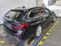 Vista trasera derecha