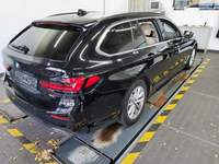 Vista trasera derecha