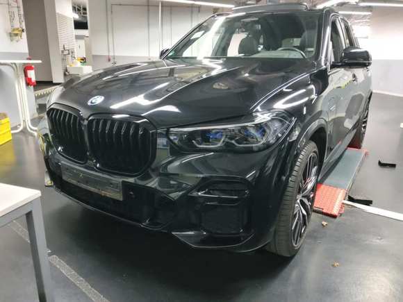 Vista delantera izquierda